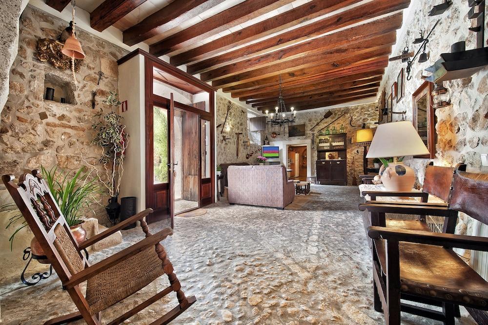 Can Guillo Hotel Pollenca Bagian luar foto